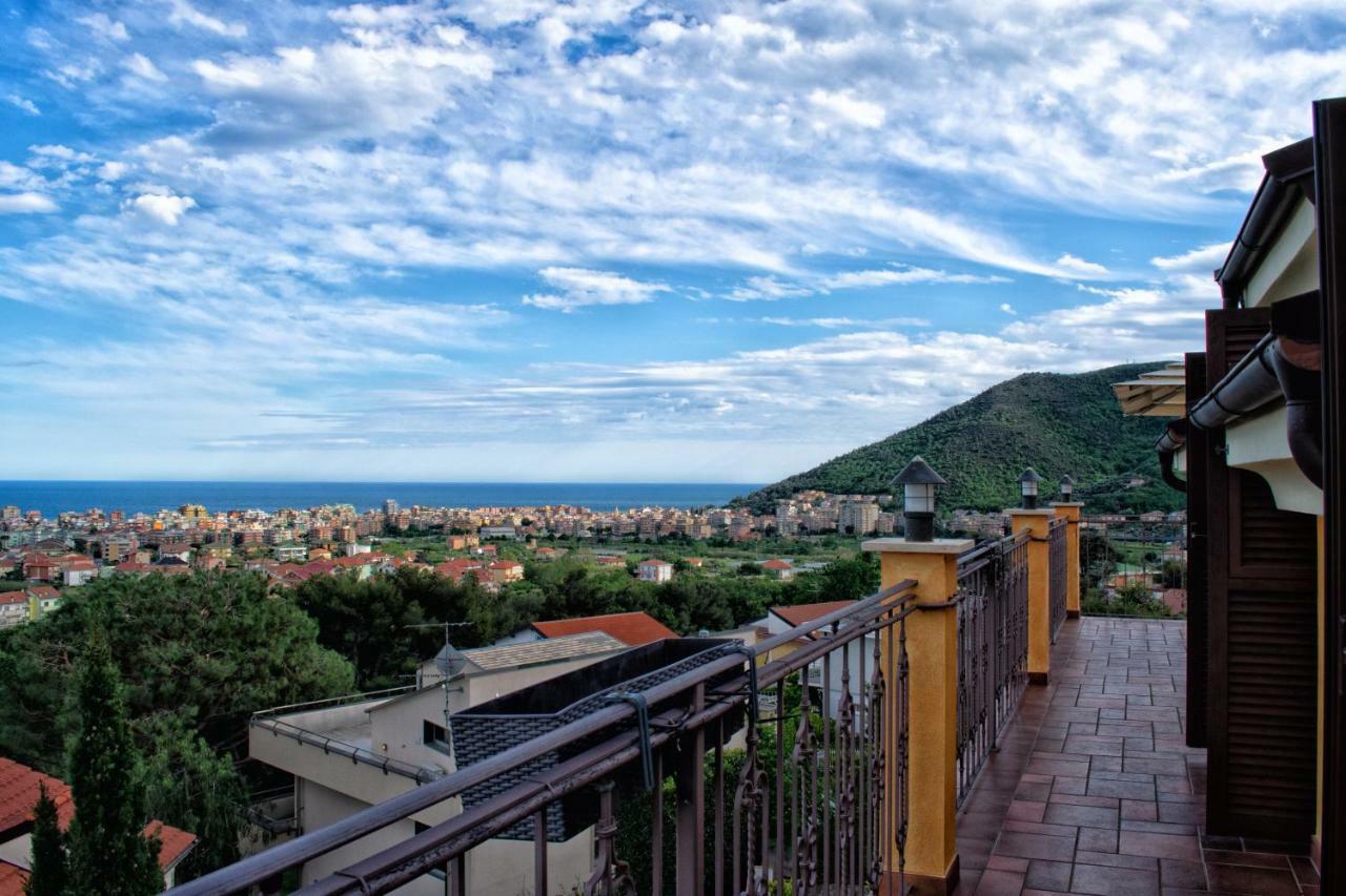 Villa Pineland Боргетто-Санто-Спірито Екстер'єр фото
