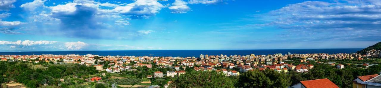 Villa Pineland Боргетто-Санто-Спірито Екстер'єр фото